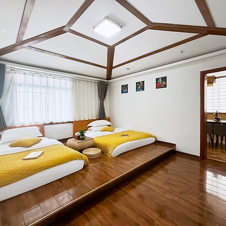 Yijingju Humanistic Inn จางเจียเจี้ย ภายนอก รูปภาพ